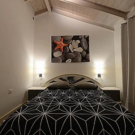 Appartamento Wood Metal Glass