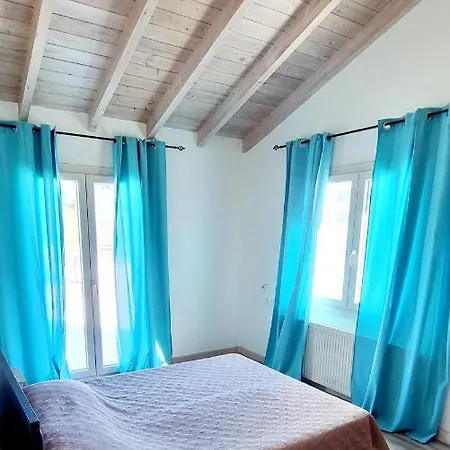 Appartamento Wood Metal Glass *